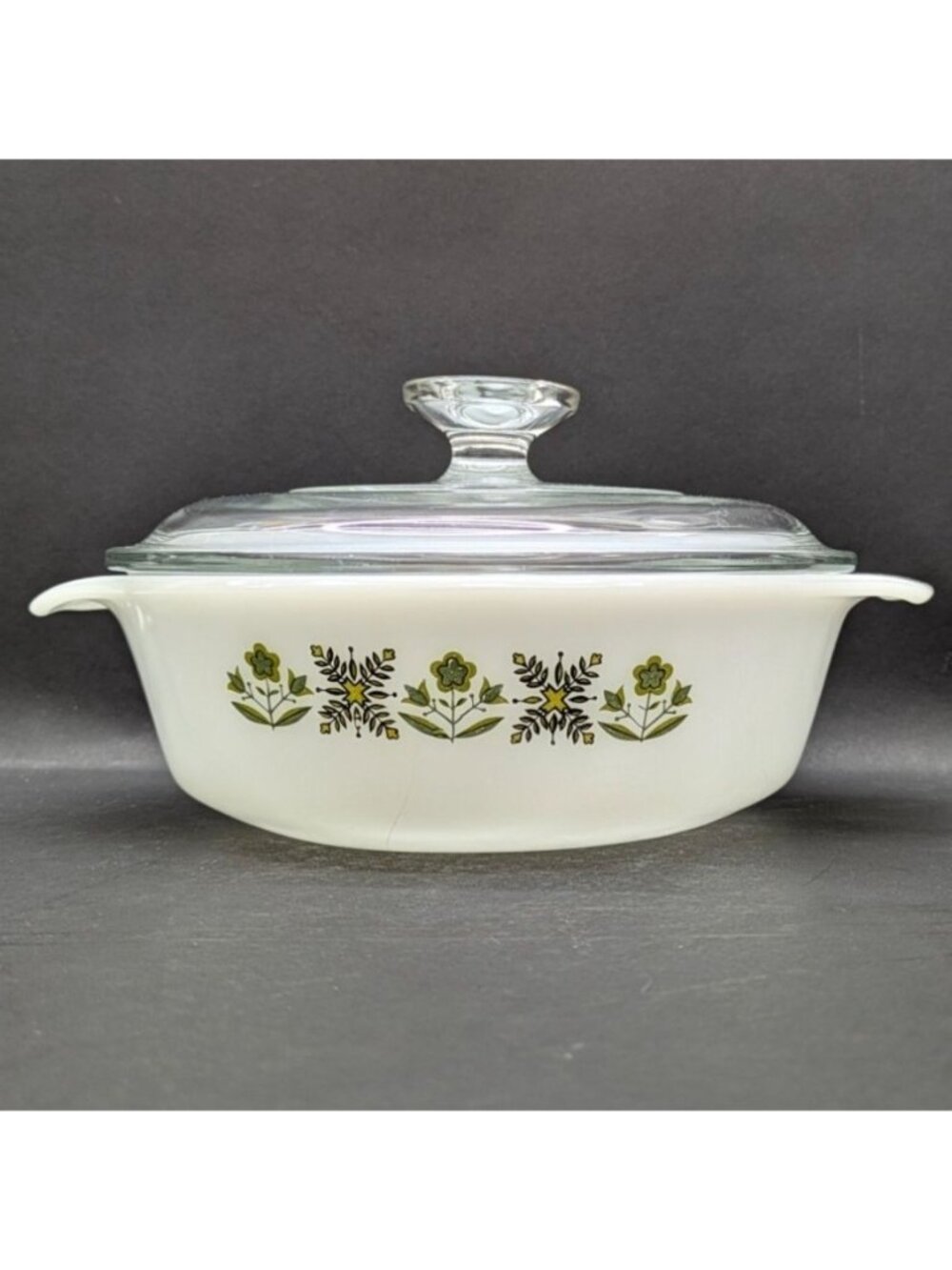 Anchor Hocking Fire King Round 2 Qt. Covered Casserole Dish Glass Vintage